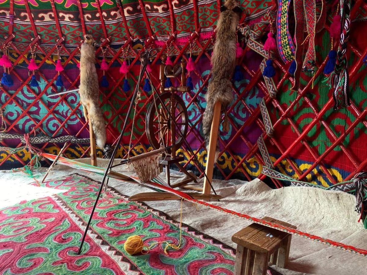 Naryn Guest House Extérieur photo
