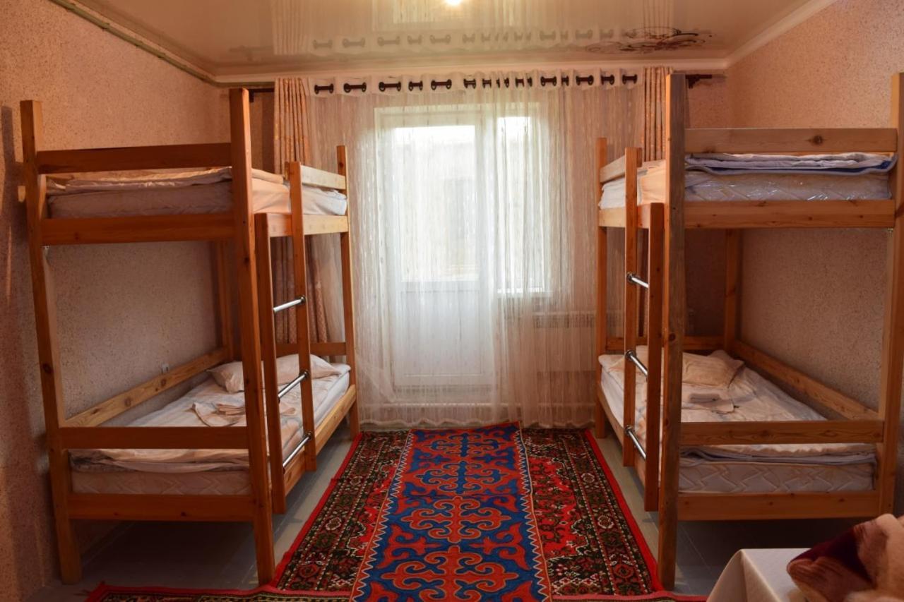 Naryn Guest House Extérieur photo